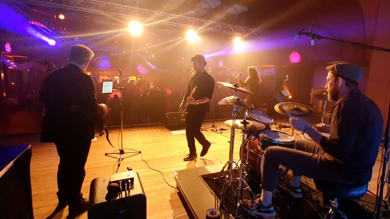 Partysongs (live) - Chameleon Partyband (Eventband / Hochzeitsband)