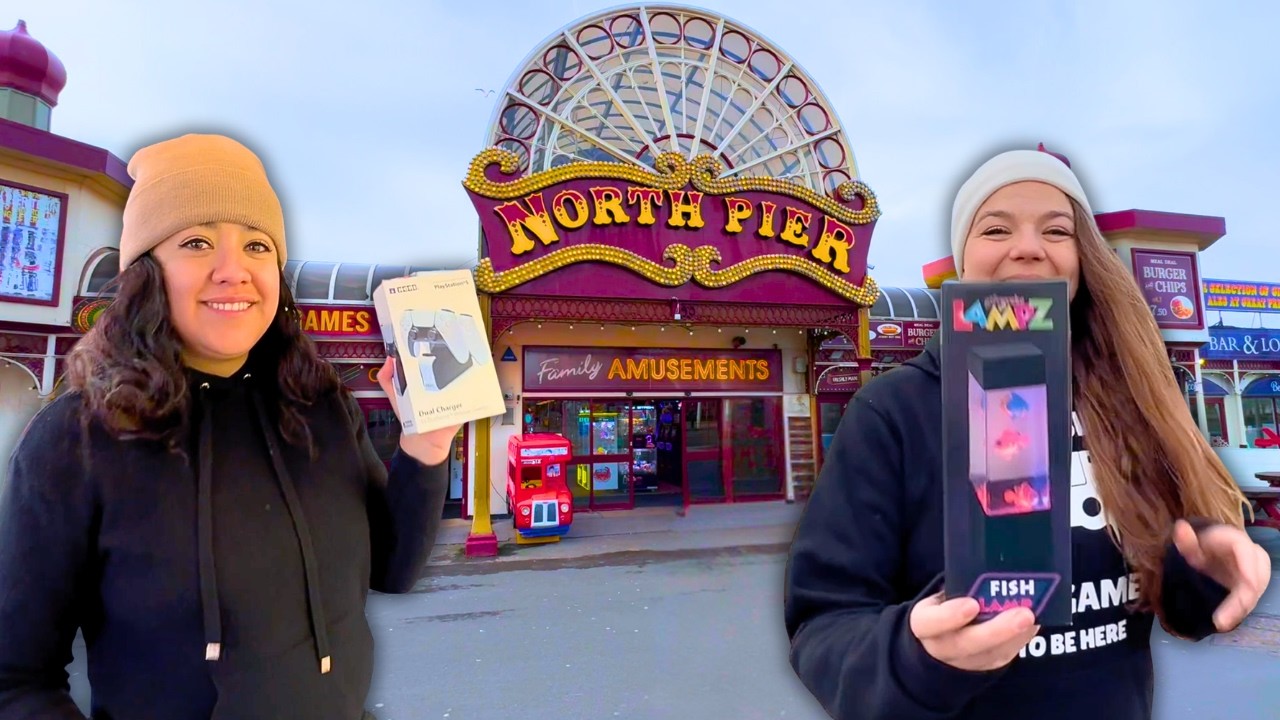 SCARY Prizes in the 2p Pushers at Blackpool North Pier