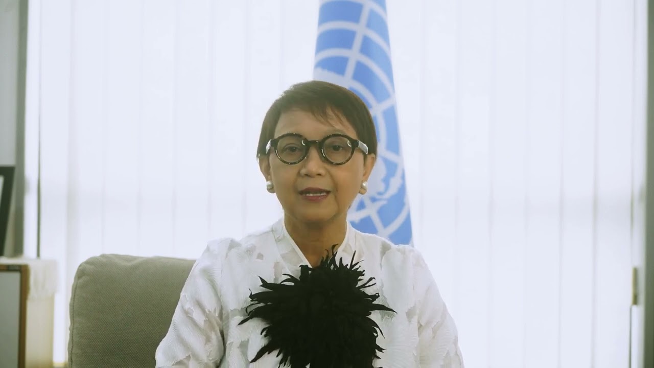 H.E. Retno Marsudi Accepts Role as Champion for the Global Outlook Council on Water