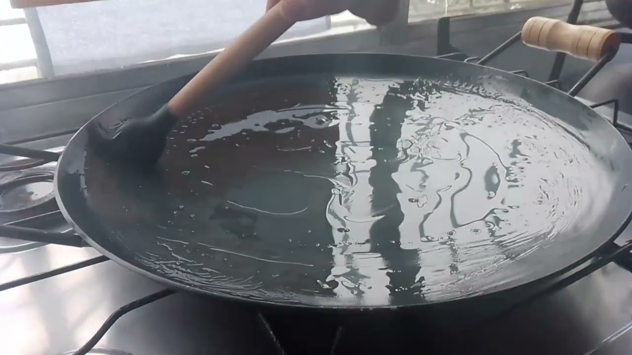 #fazendo a cura do disco de arado.que a gente comprou para nós fazer receitas
