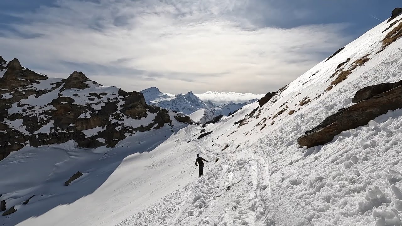Riding Valle Salza in Gressoney, Monterosa, Italy