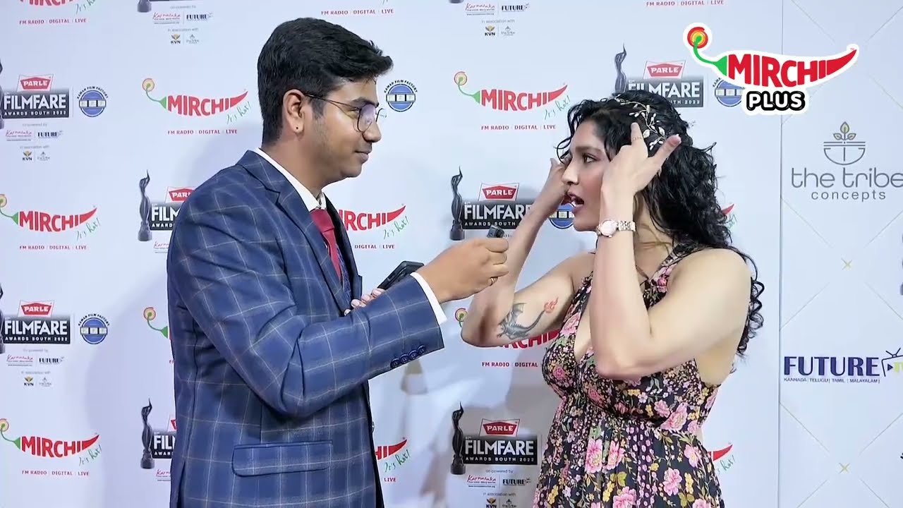 Ritika Singh at Filmfare 2022 redcarpet || Mirchi Telugu || Mirchi Plus || RJ Saran ||