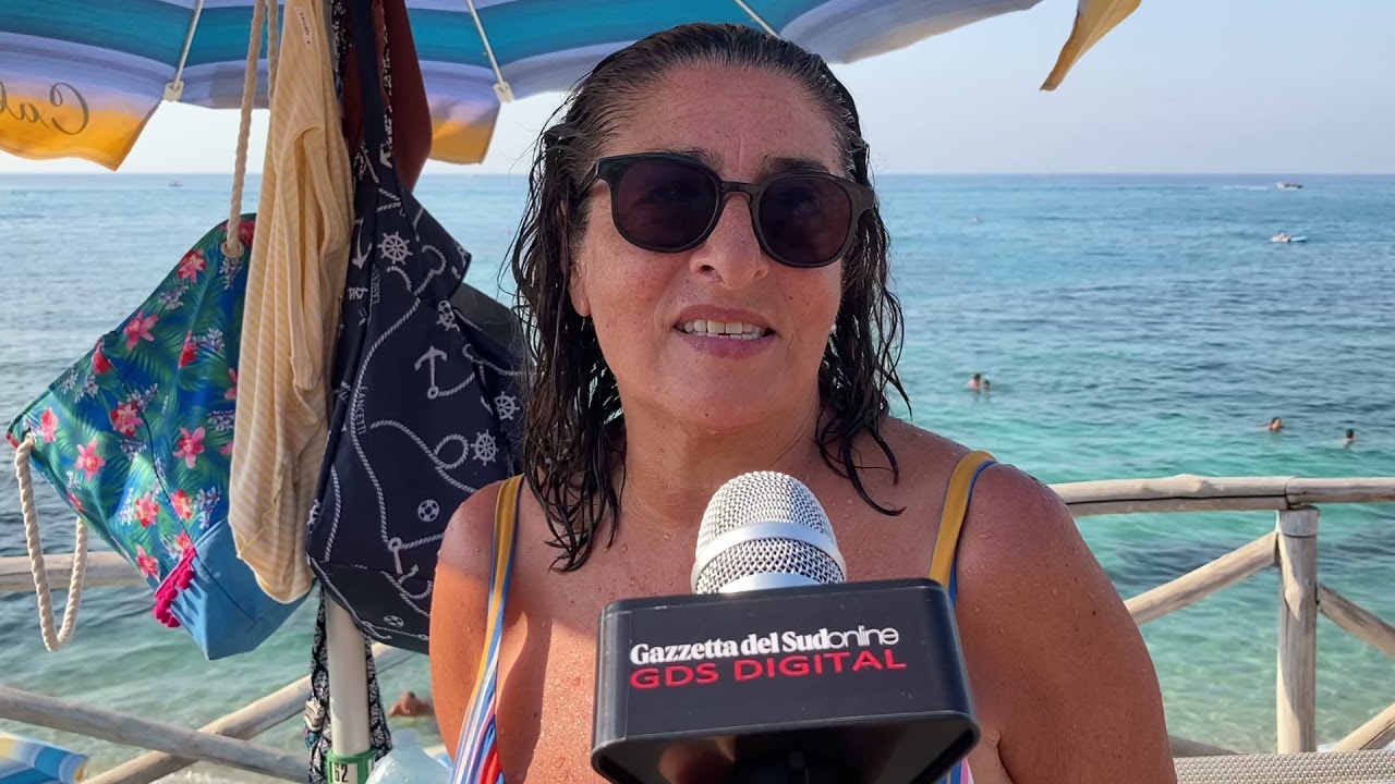 Nelle spiagge più belle di Tropea. Il Borgo dei Borghi 2021 si prepara al Ferragosto