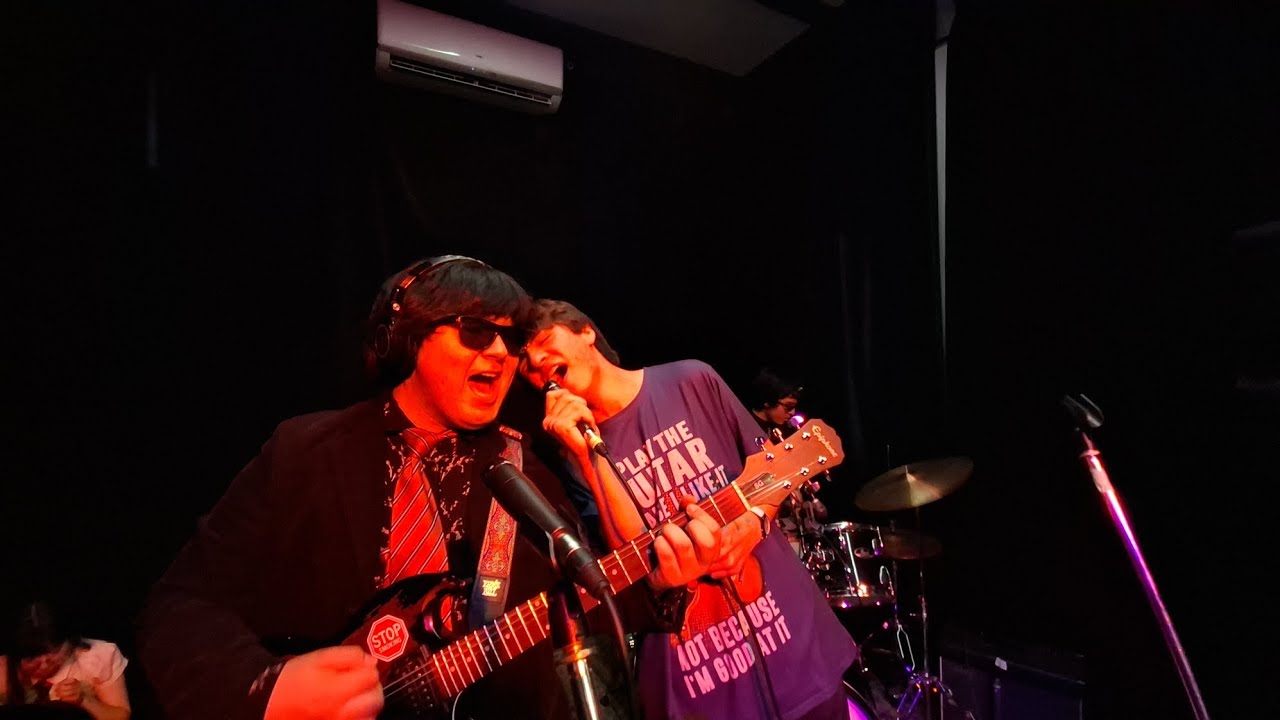 Soliloquio (Debut) - Vámonos de este hostal Ft. Allegro (En vivo, Espacio Viel, 20/12/2025)