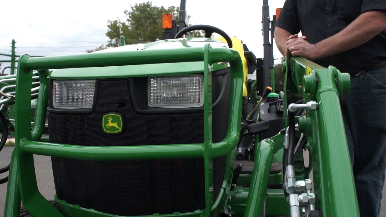 John Deere 1025 and its Attachments