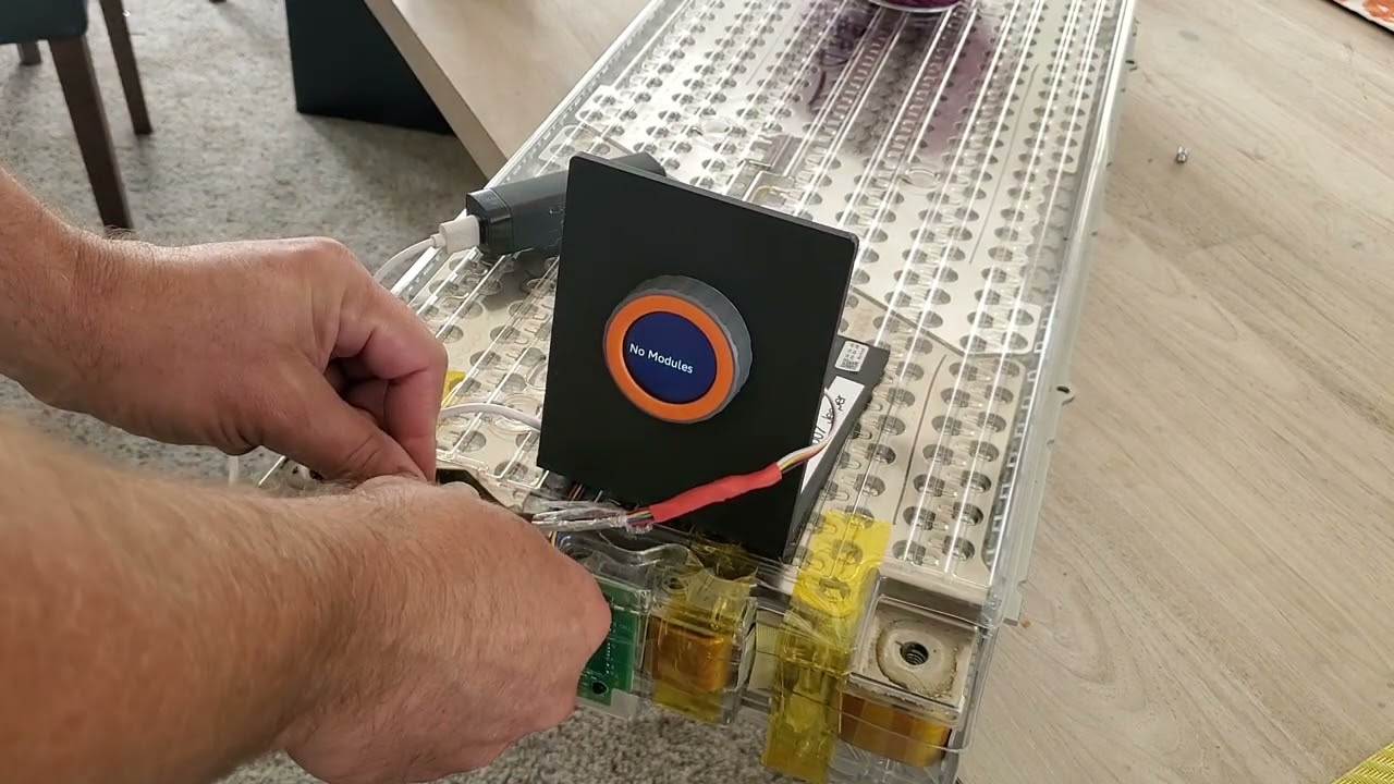 How to use the Tesla Battery Module Monitor