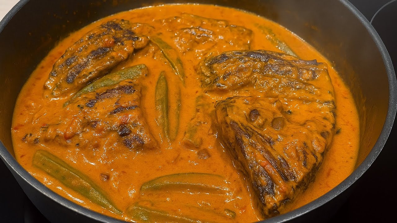 Jinsi ya Kupika Mchuzi wa Samaki Wa Nazi  #samakiwanazinabamia #shatashatalasamakinazi #samaki