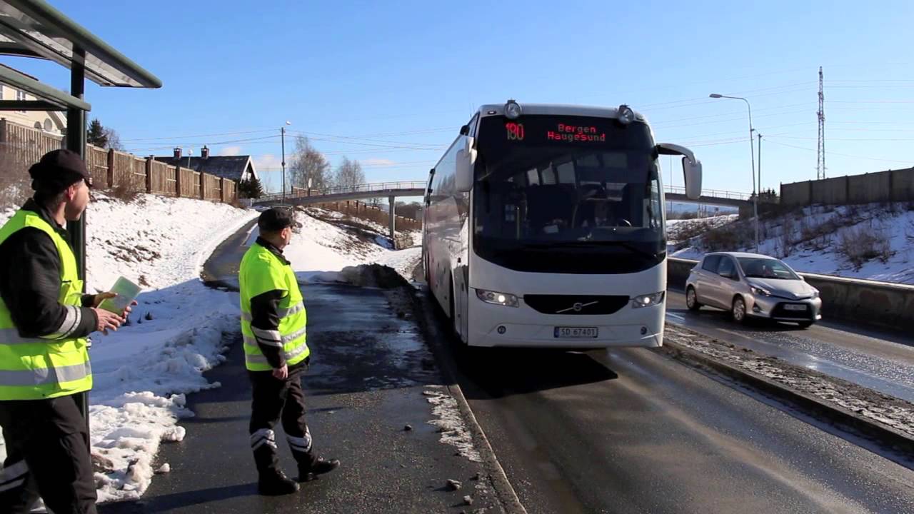 08 03 16 Beltekontroll i busser