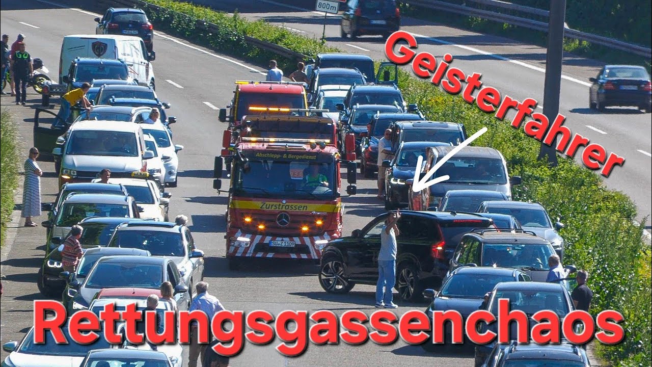 Katastrophale Rettungsgasse nach Unfall auf A59 bei Bonn