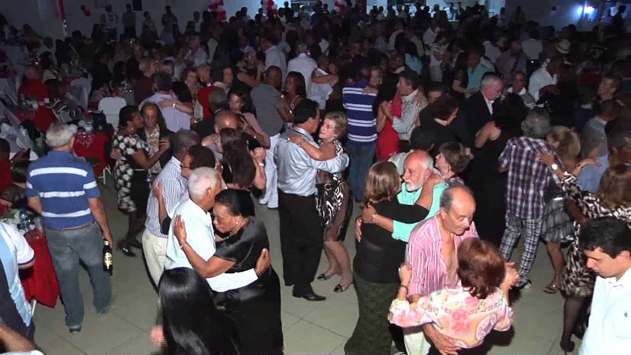 Grupo da 3ª Idade Amigos Para Sempre GRAV Maio 2014 com Serginho Toledo e Banda parte 01