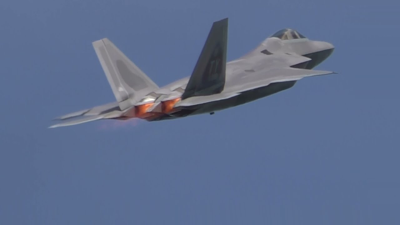 2014 SUN 'n FUN F-22 Raptor demo!