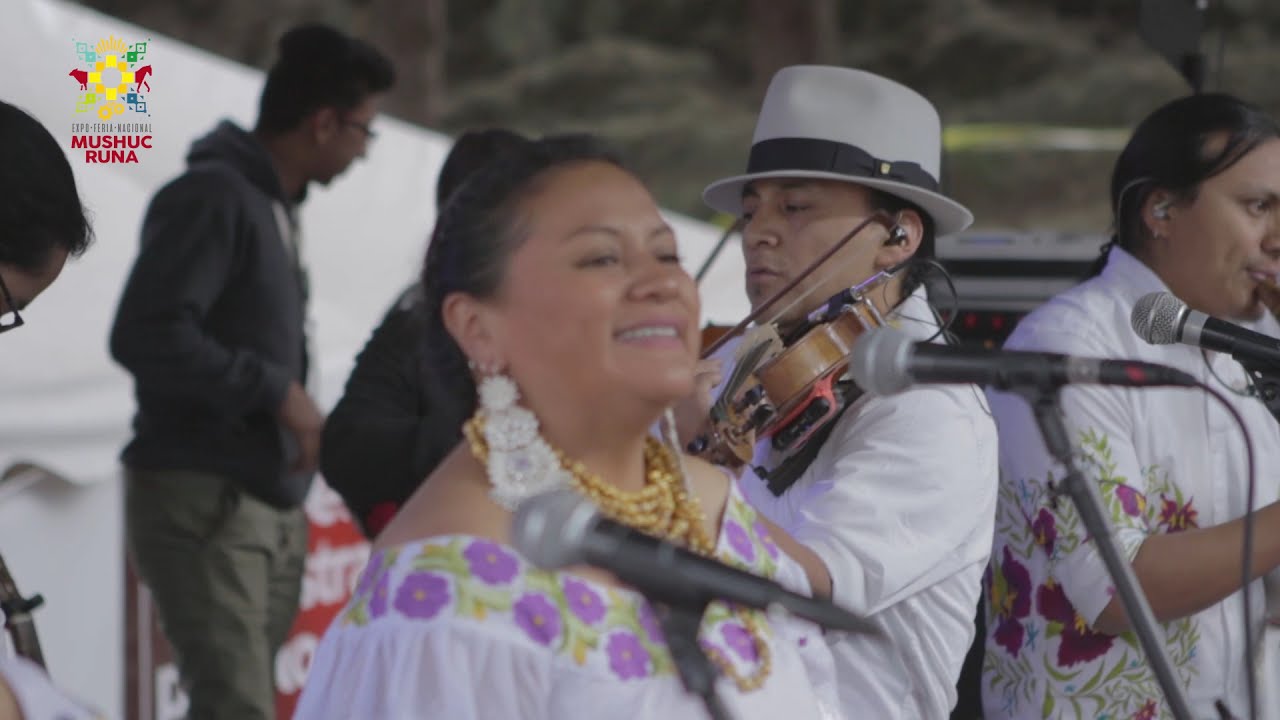 YARINA CON LO MEJOR. #Yarina #Expo #Feria #Nacional #Mushucruna #concierto #live