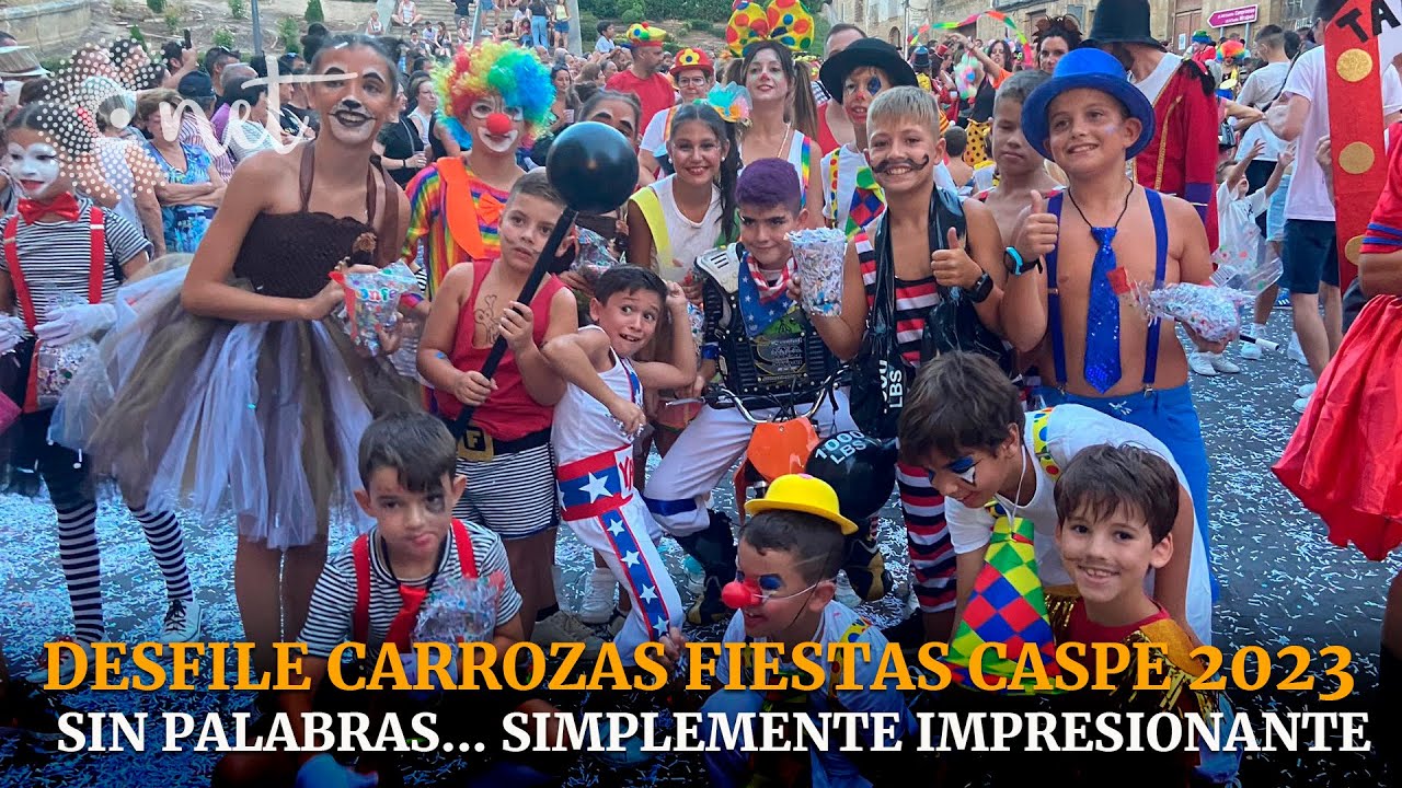 GRANDIOSO desfile de CARROZAS | Caspe 2023