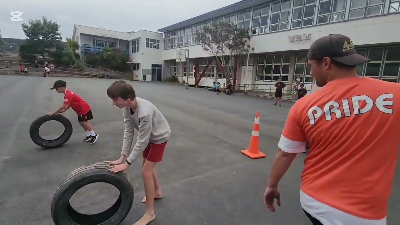 School Holidays: Tyre run, a cool African game.