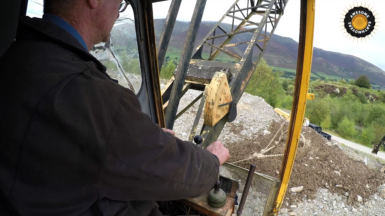Ruston Bucyrus 22-RB dragline cab view