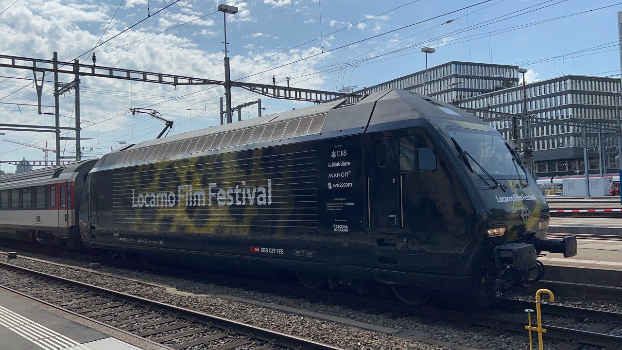 SBB EuroCity Zürich HB-Hamburg Altona. Zuglok Re 460 072 „Locarno Film Festival“