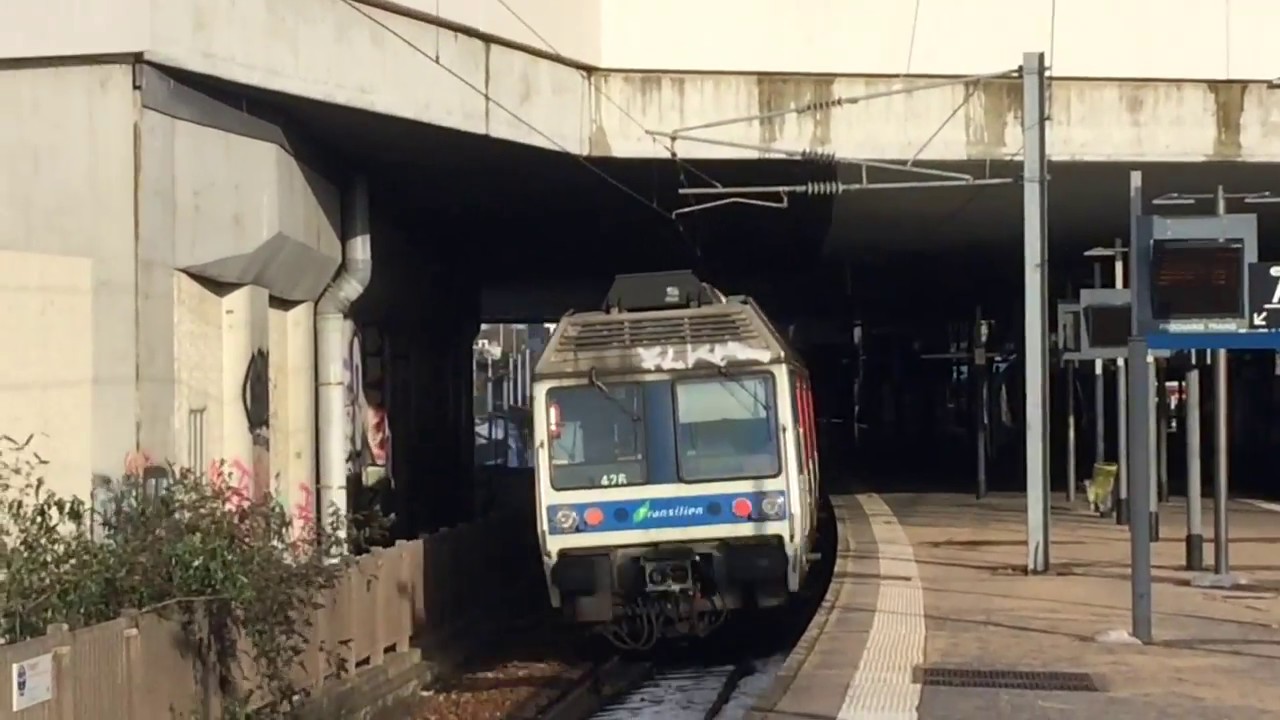 Gare de Nanterre-Université - Transilien L et RER A