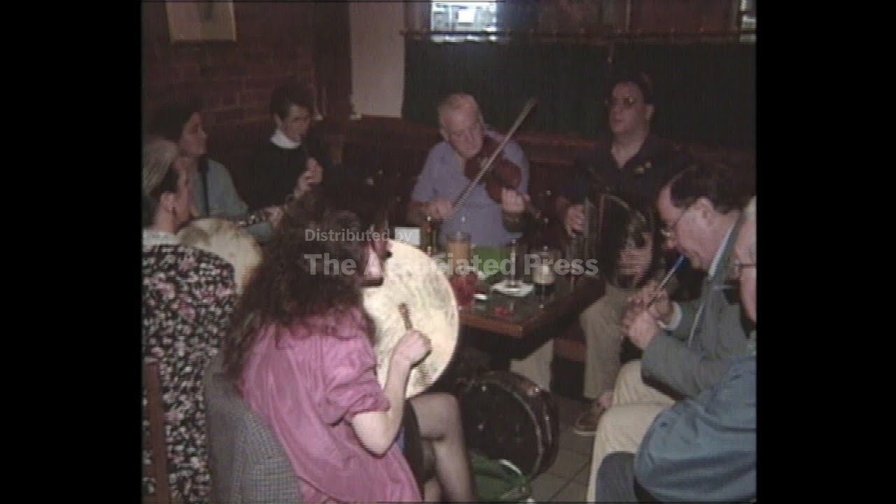 USA: LOYALIST PARAMILITARY LEADERS VISIT BOSTON