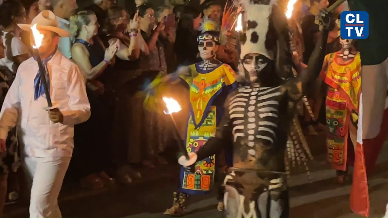 Spectacles hauts en couleurs, défilé aux flambeaux, feu d'artifice   Confolens fait son Festival