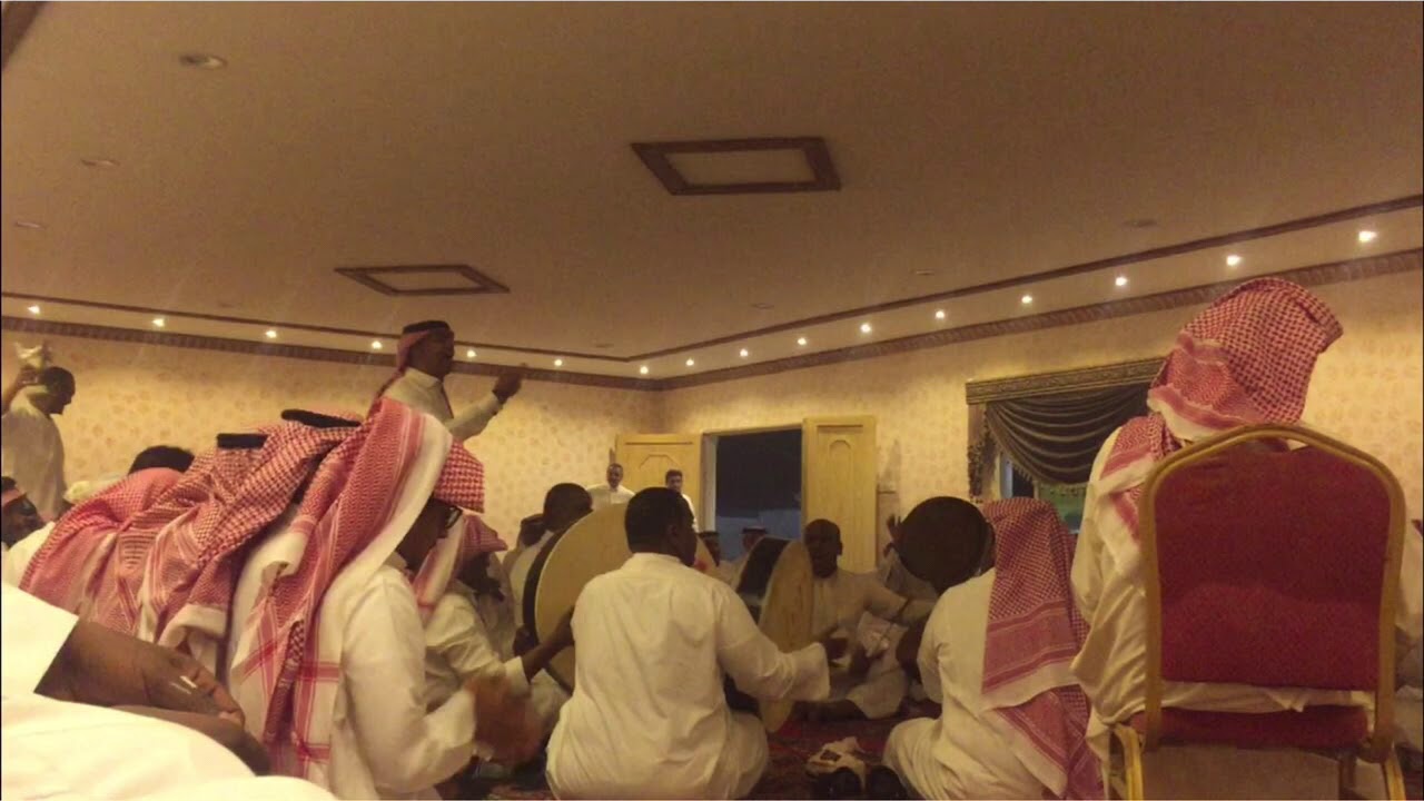 سامري محفوف فرقة العارض بقيادة علي زيد شيلة البارحه يا ملا الزين جاني