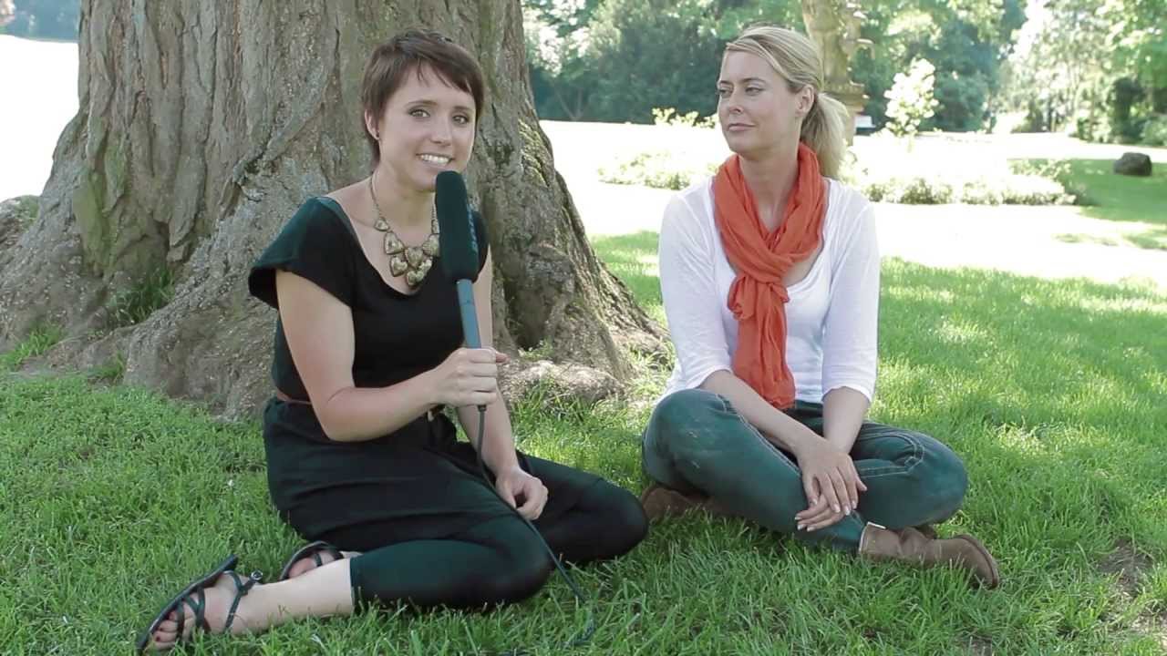 Maike van den Boom im Interview mit dem Ministerium f&uuml;r Gl&uuml;ck und Wohlbefinden