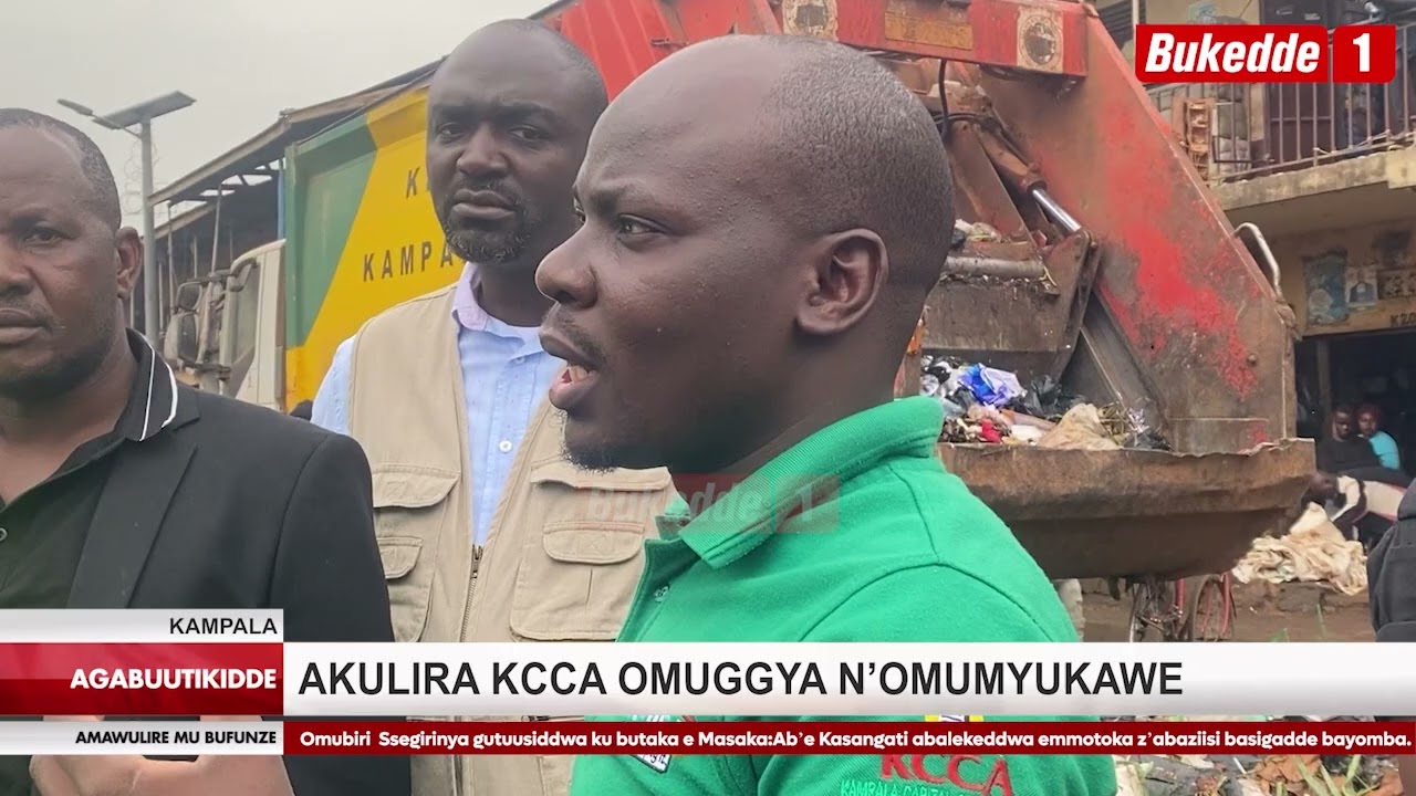 Agabuutikidde   Akulira KCCA n'omumyuuka we balambudde ekibuga naye Kasasiro y'abanirizza