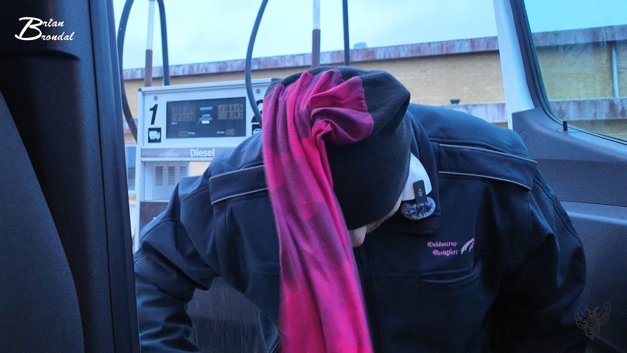 Julle han vil sku lege med mig feeeee #vlog