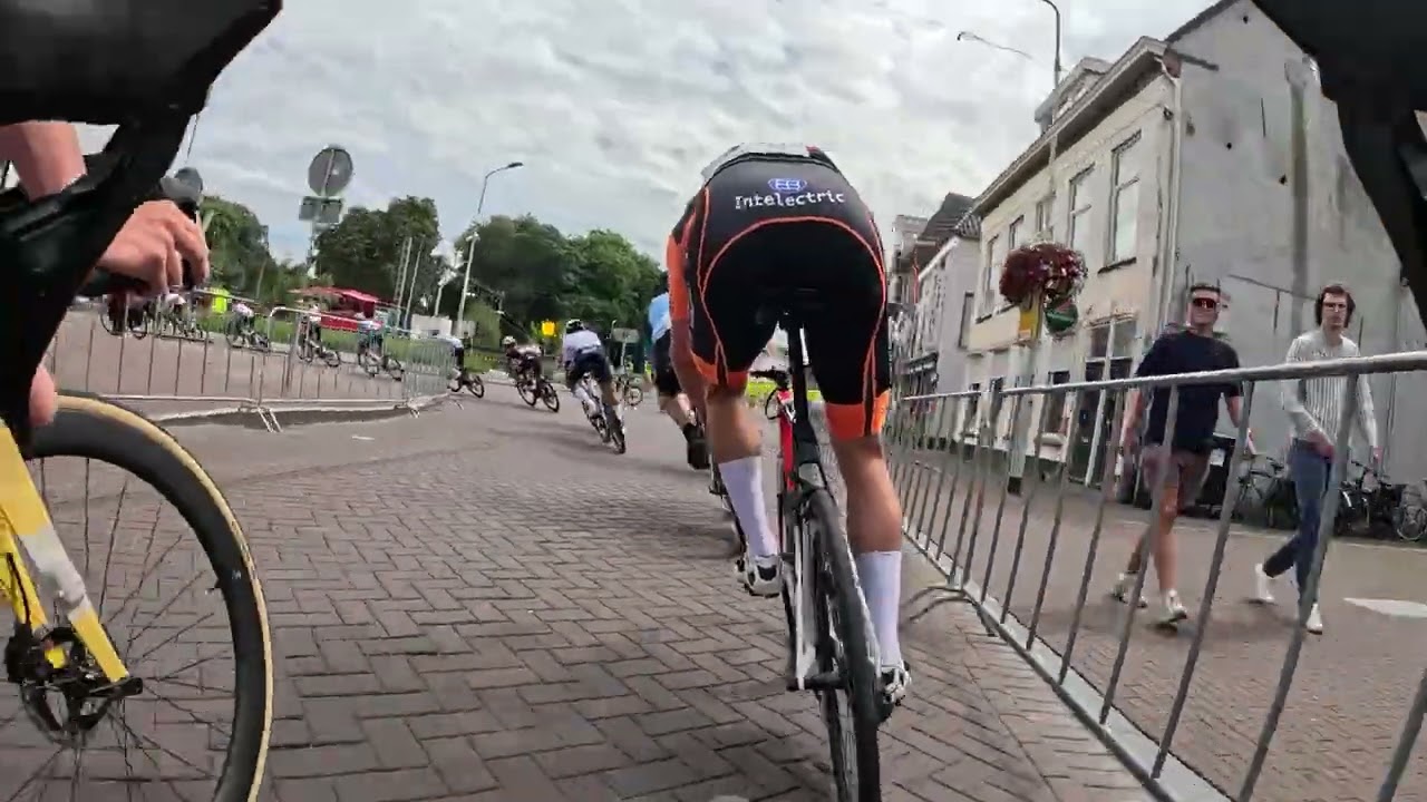 De Draai van de Kaai, Roosendaal, klasse 1 junioren, front