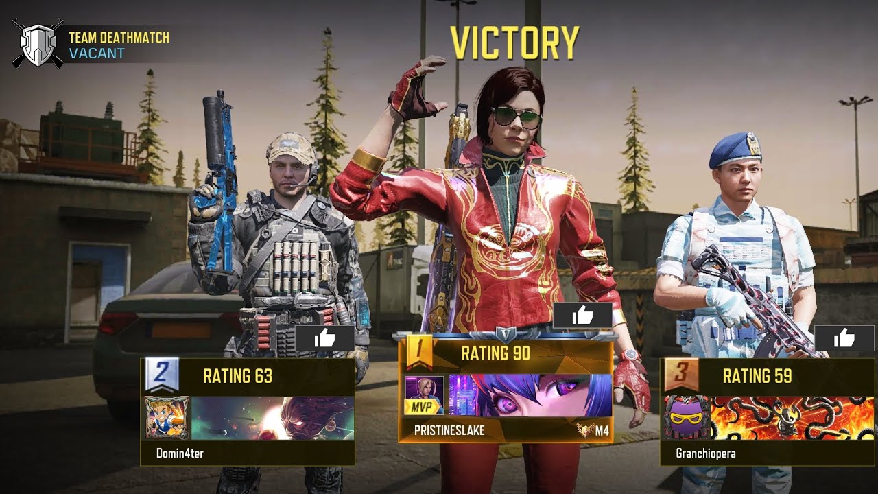 Insane Team Deathmatch gameplay on Vacant in Call of Duty Mobile using the M4 Black Gold Royal