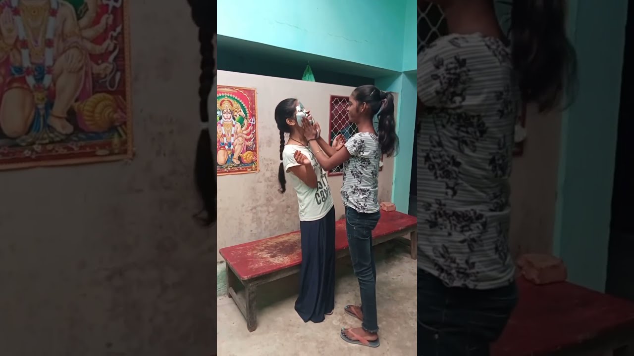 Holi 2022 !! Hostel Girls Playing Holi with Silver color