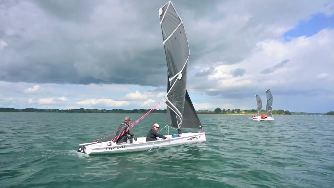 Row and sail experience on a Liteboat XP16 - Alex