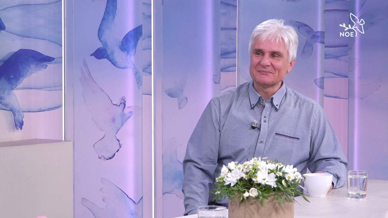 „Cítili jsme všudypřítomný smutek i vděčnost” říká otec Leoš Ryška v Živě s Noe