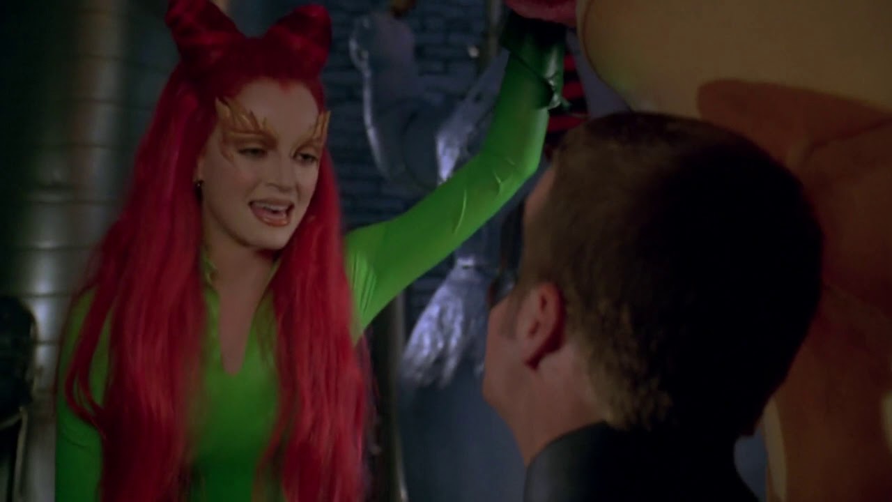 Everybody Wants Ivy (A Poison Ivy Video)