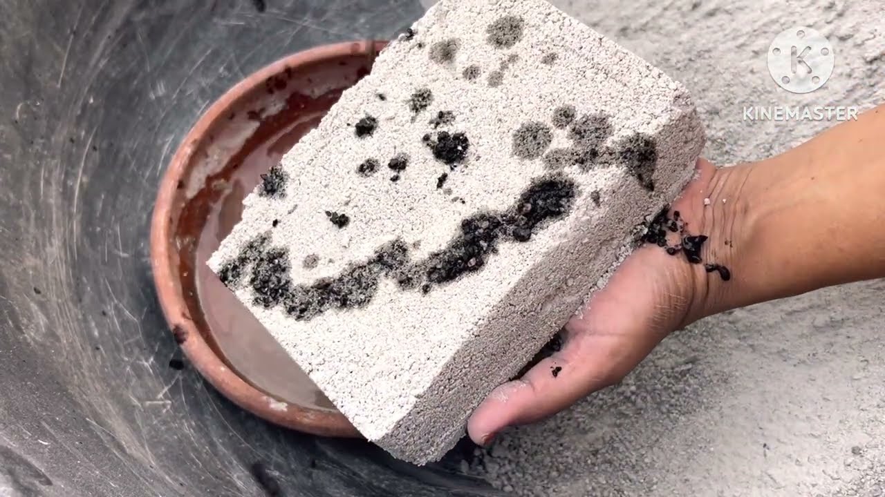 New -Water crumbling in Clay pot & Dry crumbling #satisfying #asmr #relaxing #viral ​#asmrvideo  