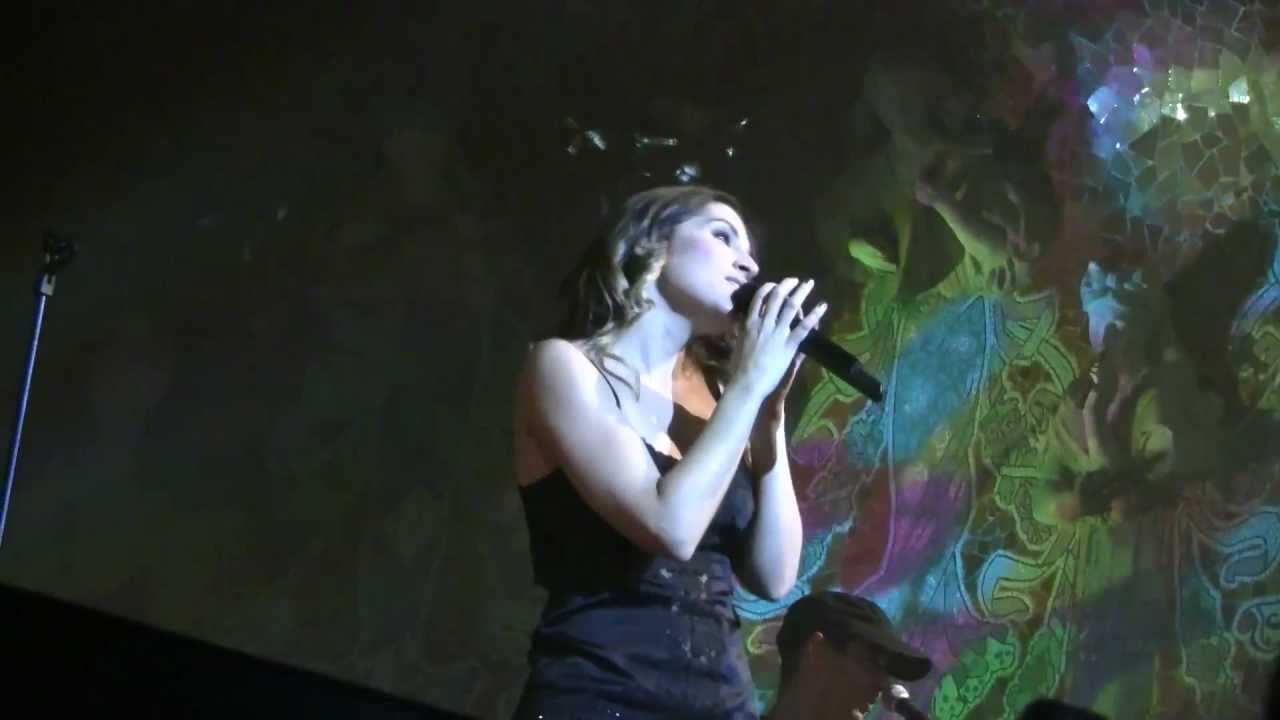LAS NOCHES QUE NO MUEREN - La Oreja de Van Gogh (08/02/12 Palau Música Catalana Barcelona)[HD]