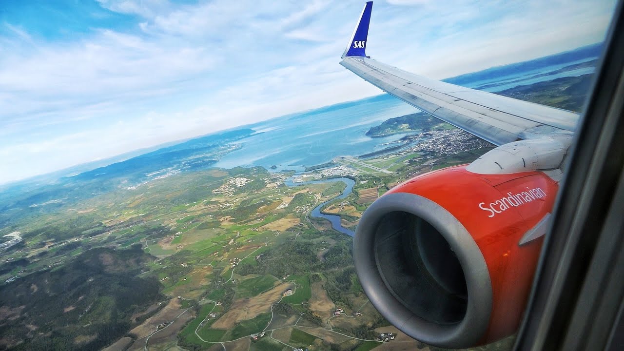 SCENIC TAKEOFF - SAS Boeing 737-800WL out of Trondheim Værnes Airport