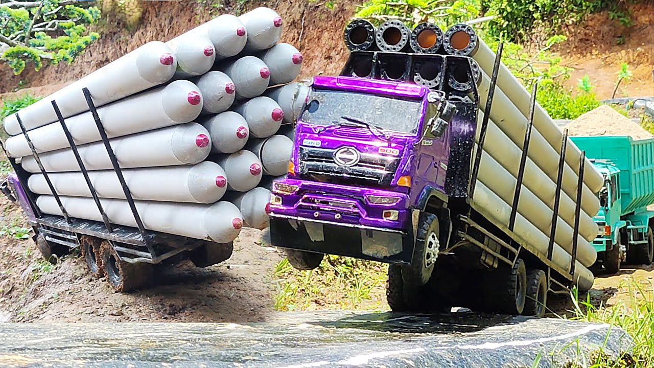 RAJA OLENG Truk Hino 500 Tronton STANDING Muatan Paku Bumi Truk Fuso Lewati Banjir Truk Rc Handmade