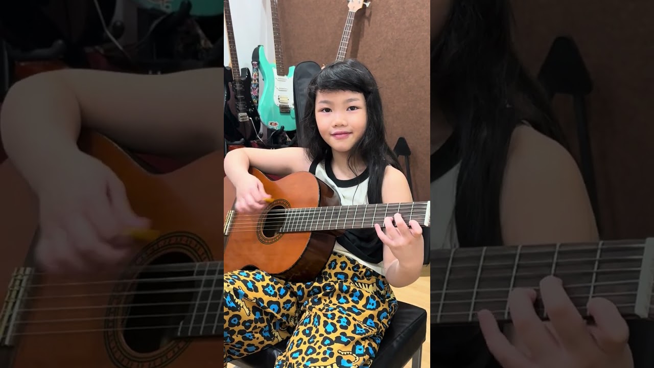 CELINA - ‘คลื่น’ [เรียนกีตาร์ 30/04/2025] / 8y.