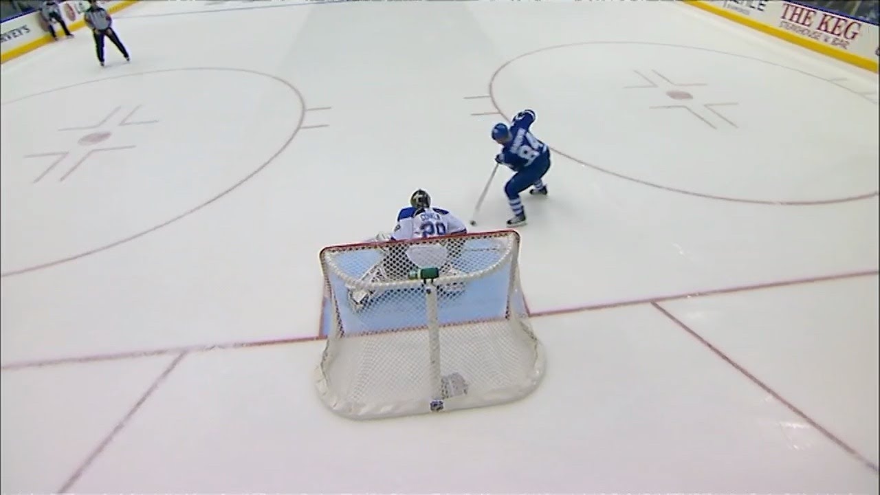 Mikhail Grabovski's Spinning Shootout Goal (1/6/2011)