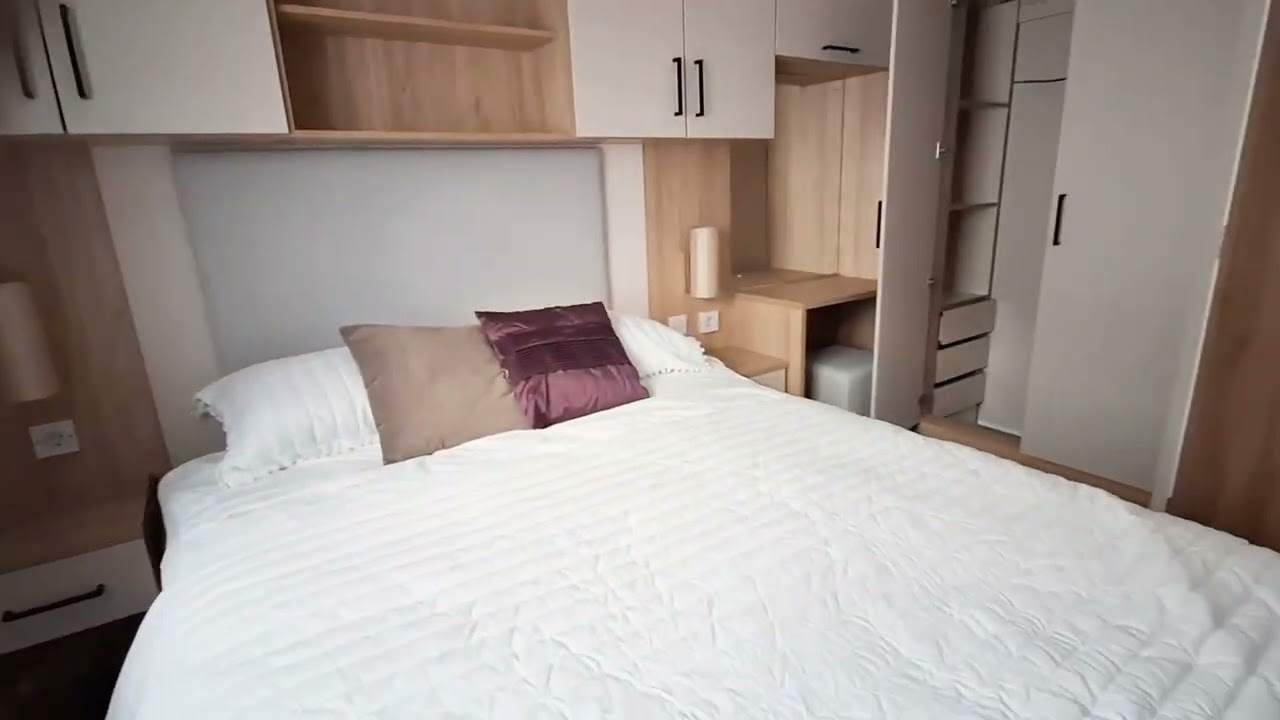 Цена Willerby Manor 2023 включает доставку, размещение на участке, монтаж и подготовку к использо...