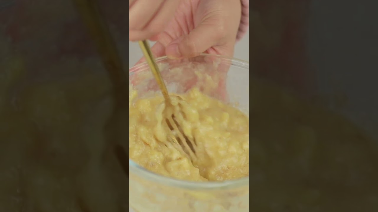 Moist Banana Cupcakes