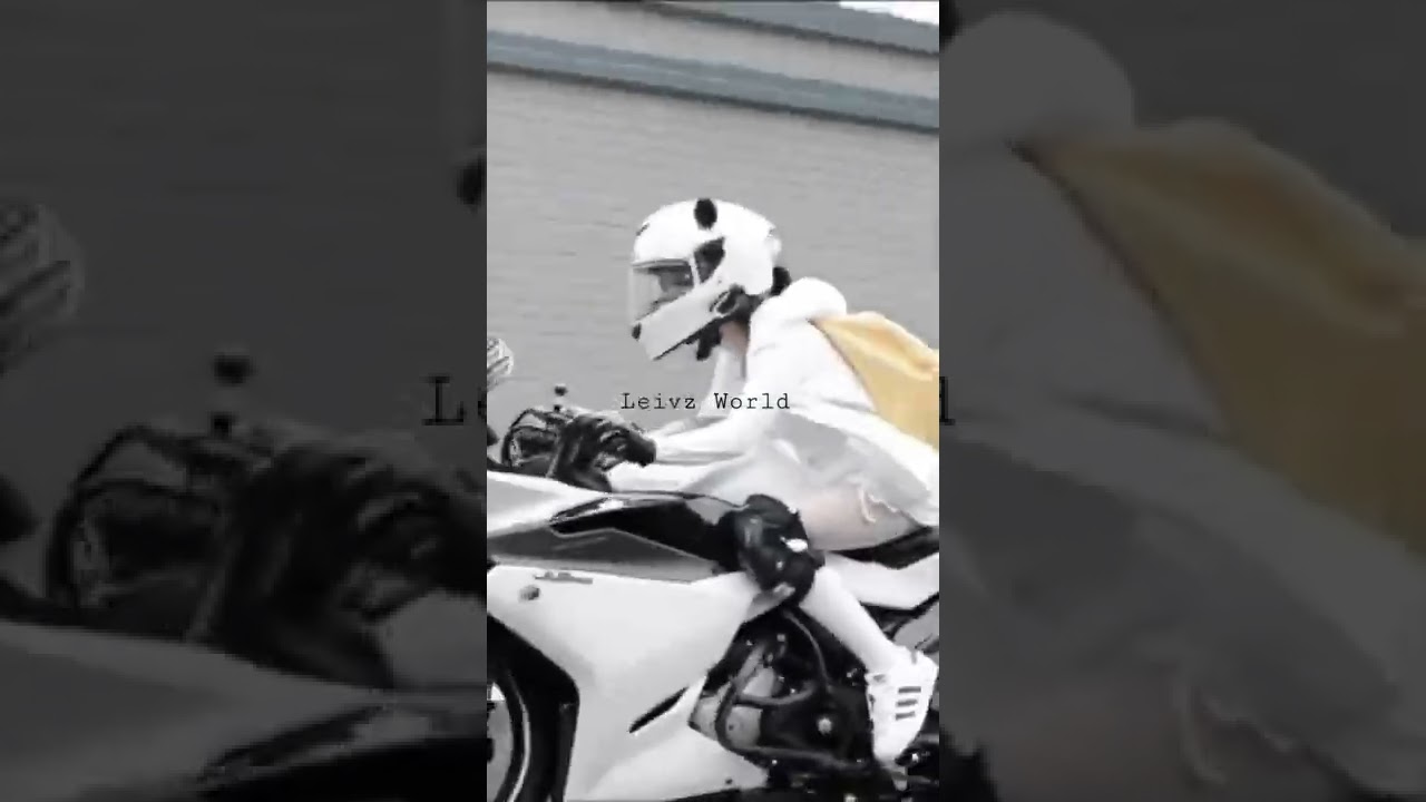Chinese Girl lady biker 🥵🔥 #shorts #chinesegirl #hottiktok #ladybiker #hondacbr