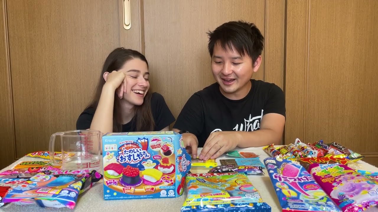 Trying 13 Different Japanese Candies at once