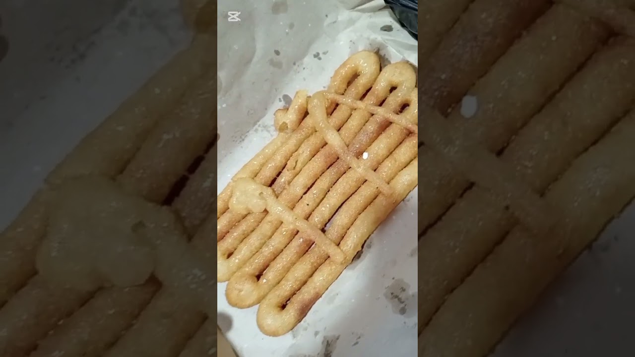 صحا عواشيركم .♥️👍طاولتي ليلة 27رمضان  رڨاڨ حاضر ناضر .معا زلابية بوفاريك😍جاتني كهدية♥️
