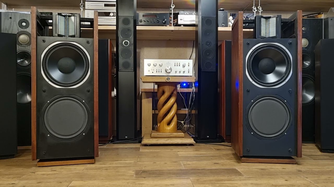 ESS AMT Monitor with Kenwood Trio model 600