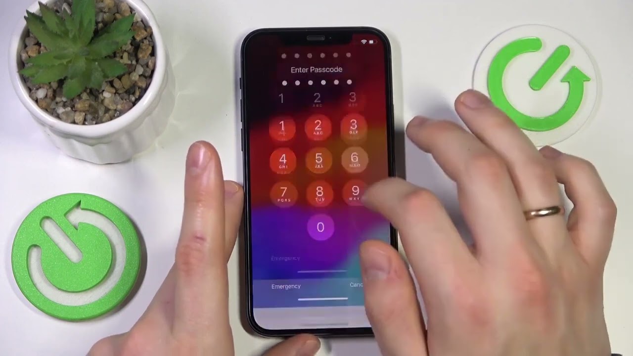 iPhone 16e / iPhone 16E &ndash; Verrouiller l&rsquo;&eacute;cran avec code ou Face ID
