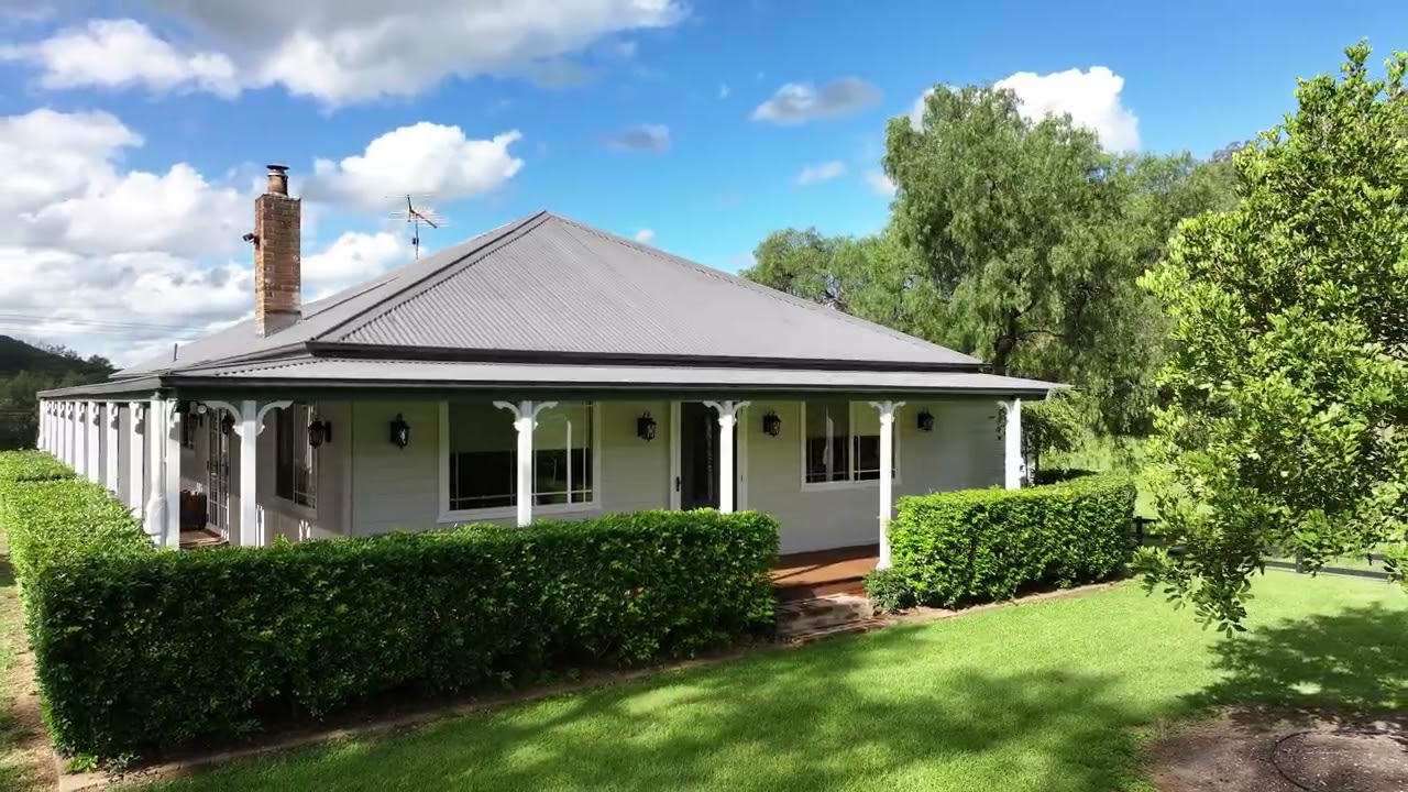 420 Spring Creek Road, Mount Hunter