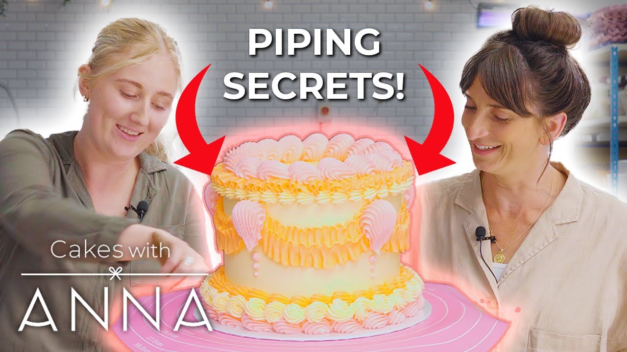 Lambeth Cake PERFECTION! 🎂 Frilly Buttercream Masterclass