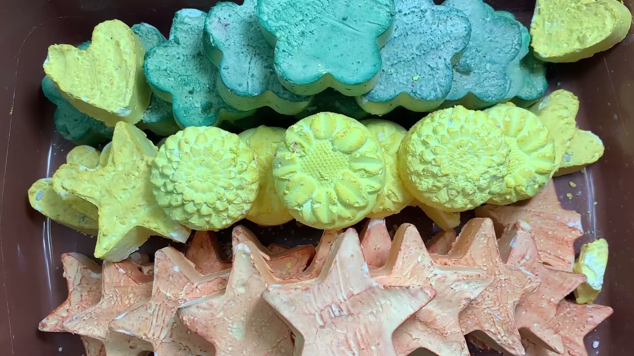 Flowers adn Stars Reformed Gym Chalk ~ ASMR ~ Fluffy and Dusty ~ Oddly Satisfying