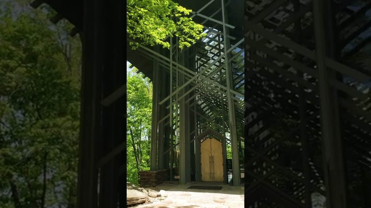ThornCrown Chapel Eureka Spring, Arkansas - Cover Tour